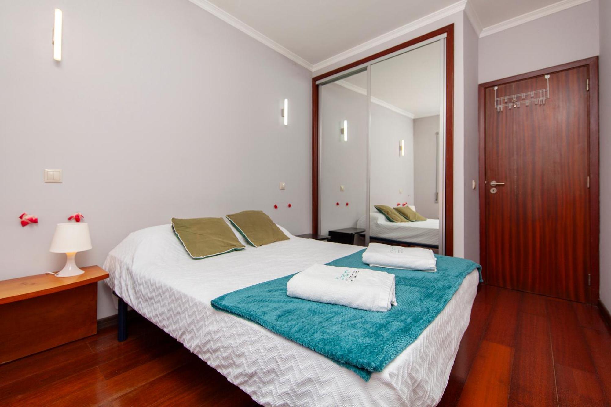 B28 - Stylish Typical House Villa Lagos Ngoại thất bức ảnh